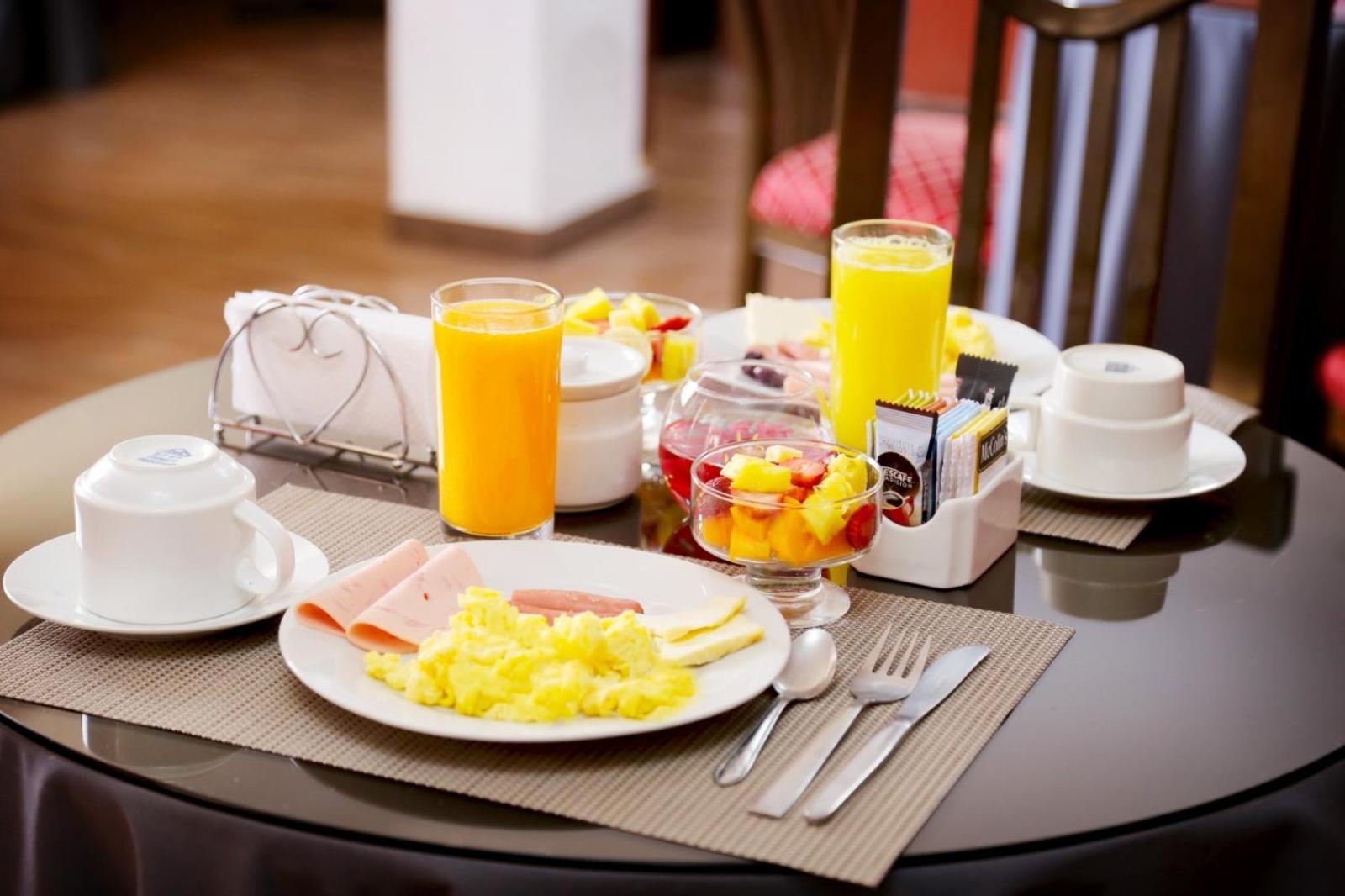 Hoteles Riviera Cayma Екстериор снимка